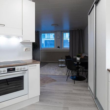 Cozy Roomy Studio Flat Next To Tram Stop @ Kallio Ελσίνκι Εξωτερικό φωτογραφία
