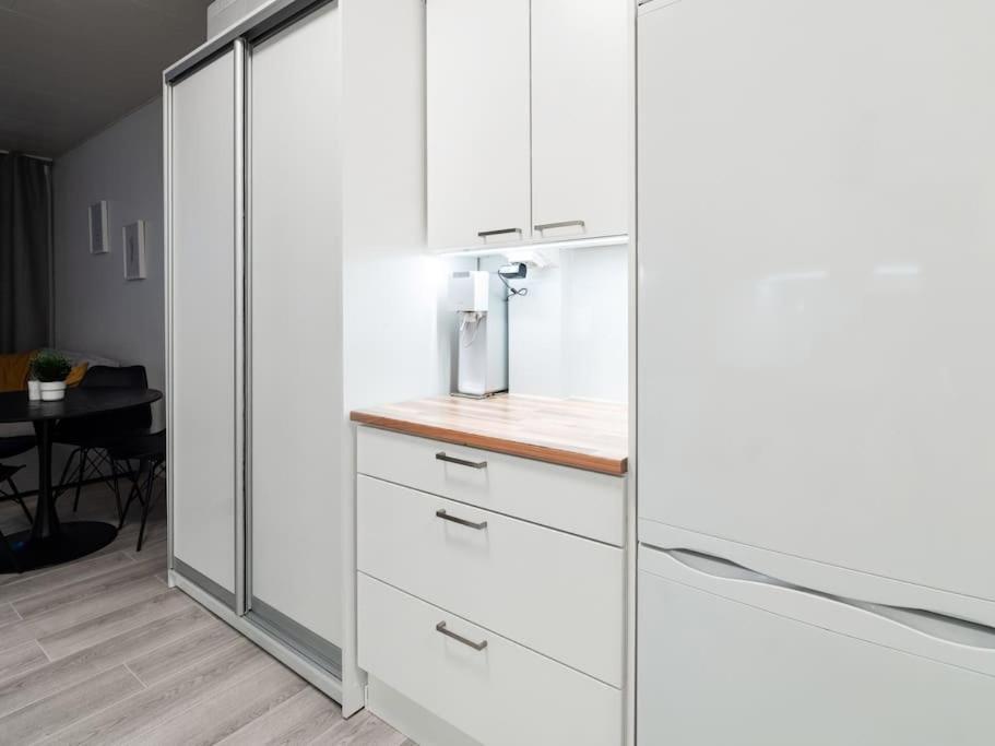 Cozy Roomy Studio Flat Next To Tram Stop @ Kallio Ελσίνκι Εξωτερικό φωτογραφία